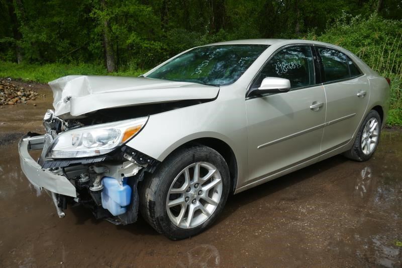 Camera/Projector Camera Rear View Fits 11-15 VOLT 2025821