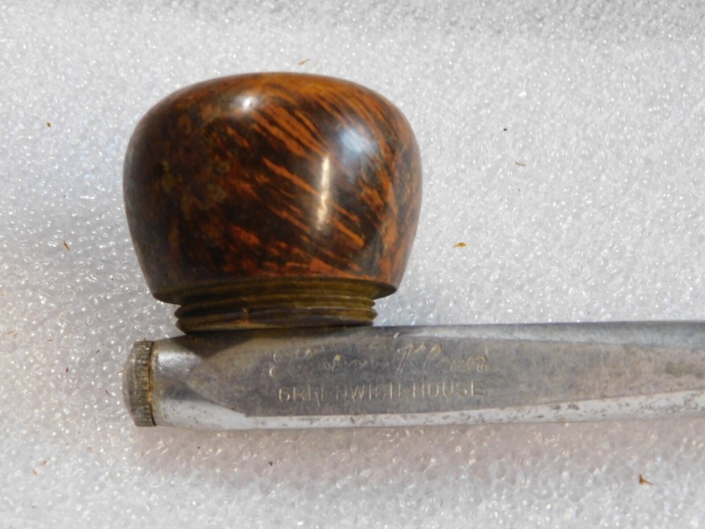 Unique Estate Thoro-Kleen Smoking Pipe