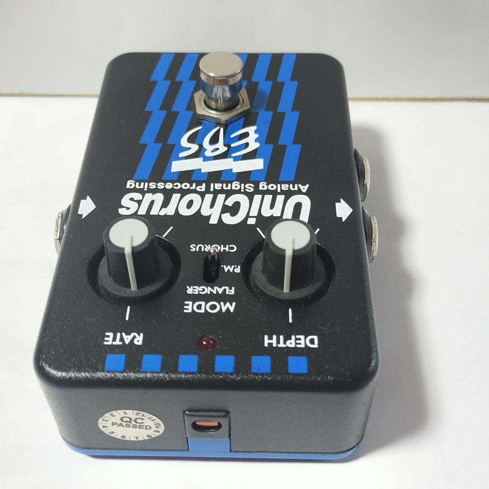 EBS Uni Chorus Bass Effector 880051