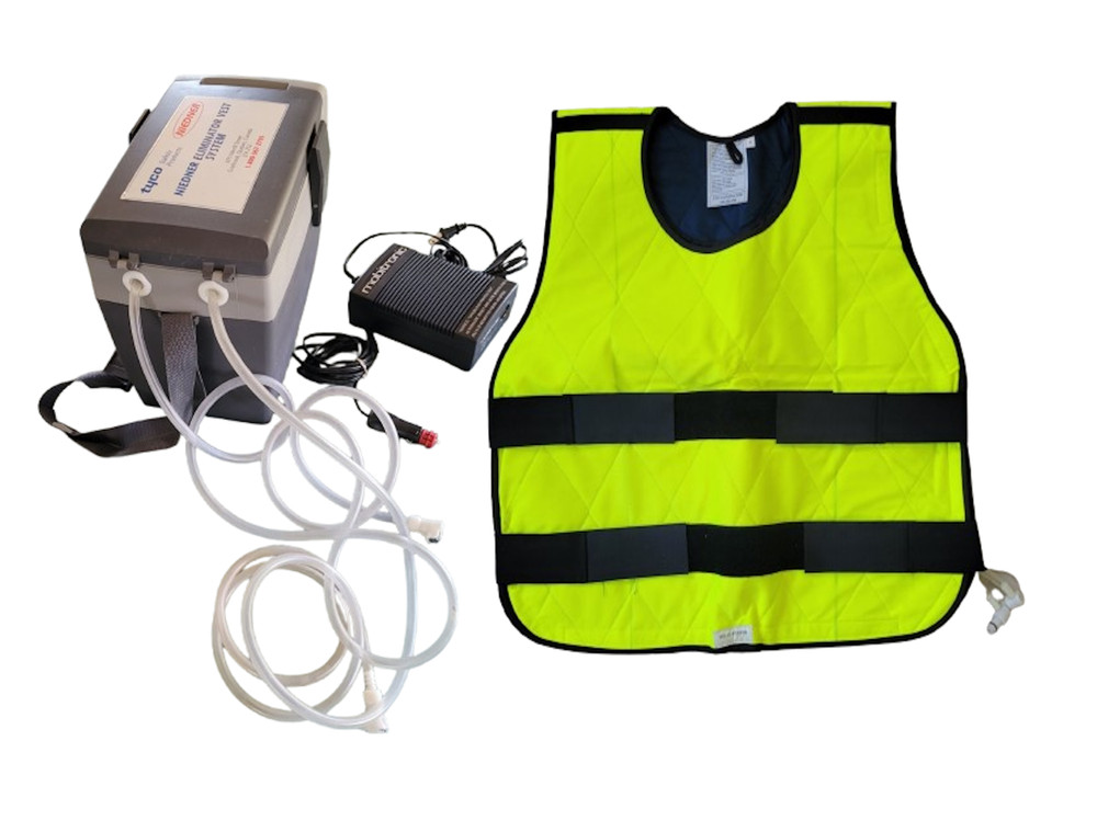 Adjustable Personal Cooling/Heating Vest System w/ Pump, Vest (M) & PowerAdapter