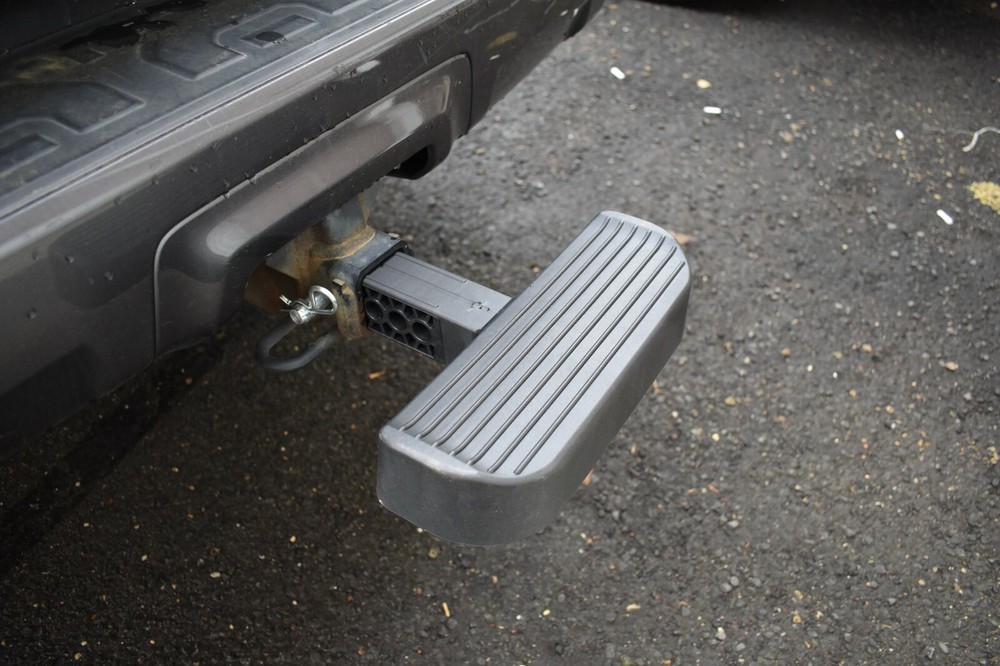 Expandable Hitch Mounted Step and Bumper Protection 2" Receiver Guard Rear New