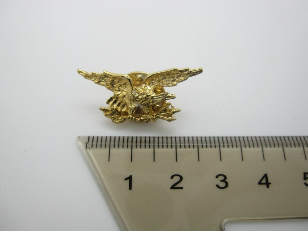 Flying Eagle Lapel Pin (A41)