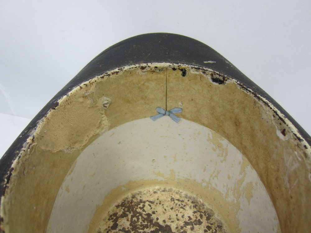 Antique Cast Iron Top Hat Spittoon