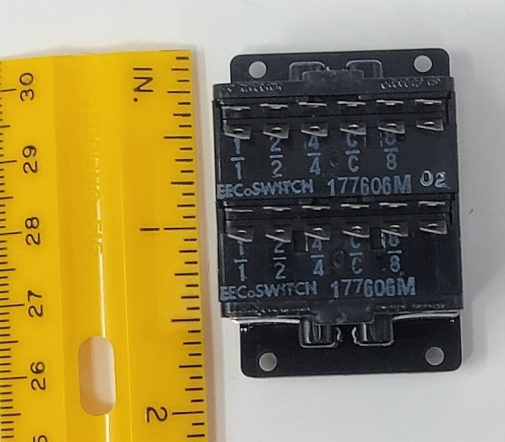 EECO Switch 177612MV, 2 10-Digit Thumb Wheels