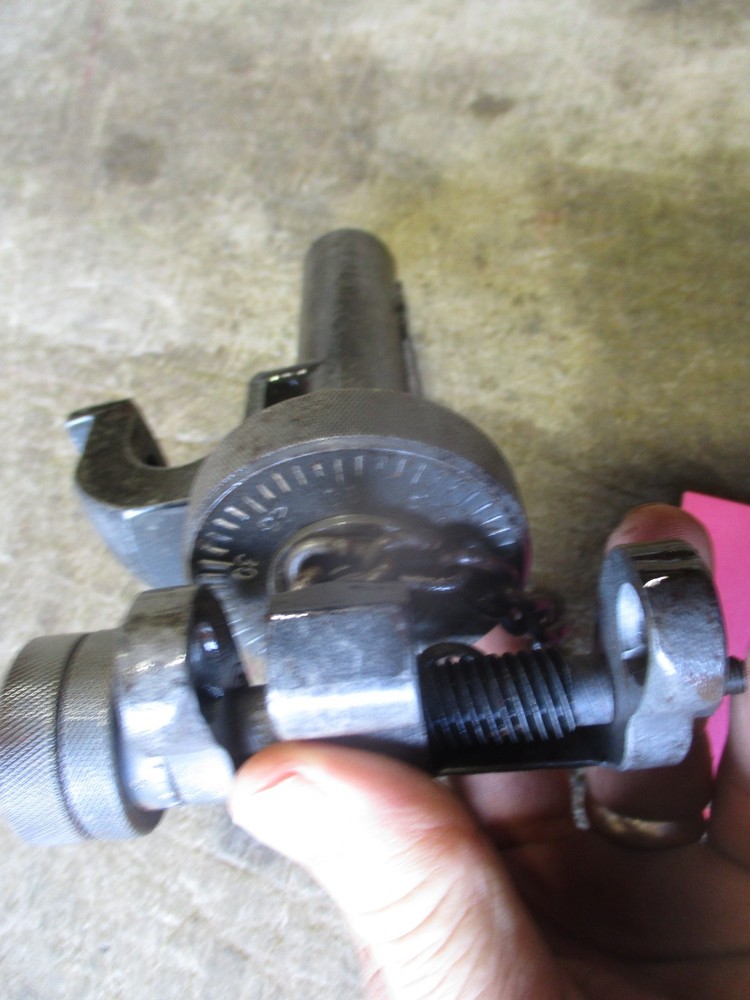 Used 50cal Traverse & Elevation T&E, Missing Cross Pin & Locking Lever