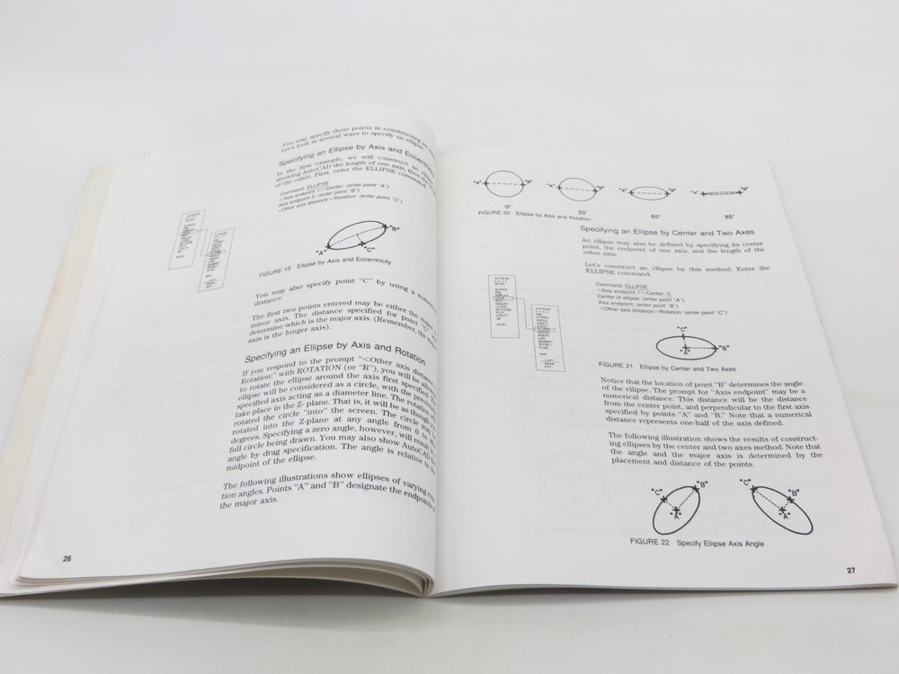 USING AUTOCAD 2.5 by James E. Fuller (1987, Paperback) vintage computer book