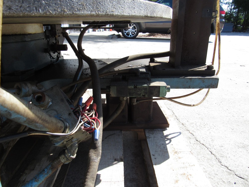 Rotary Table for Hydrualic Press