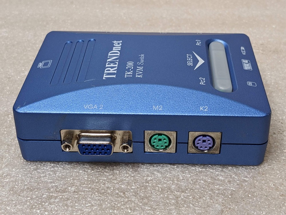 TRENDnet TK (TK200K) 2-Ports External KVM / audio switch PS/2 (T2)
