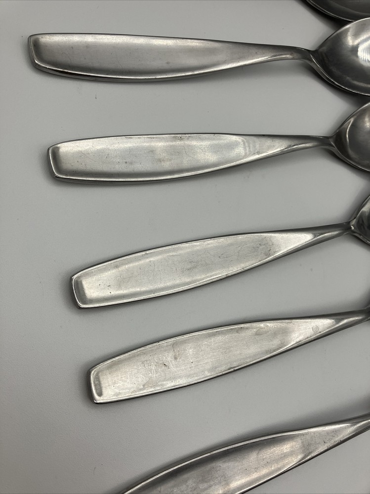 13 West Elm Stainless Satin Flatware Teaspoon & Tablespoon & Serving Silverware