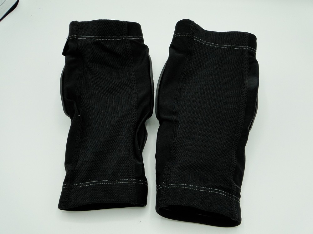 Kali Protectives Strike Elbow Guard Black/Grey, S