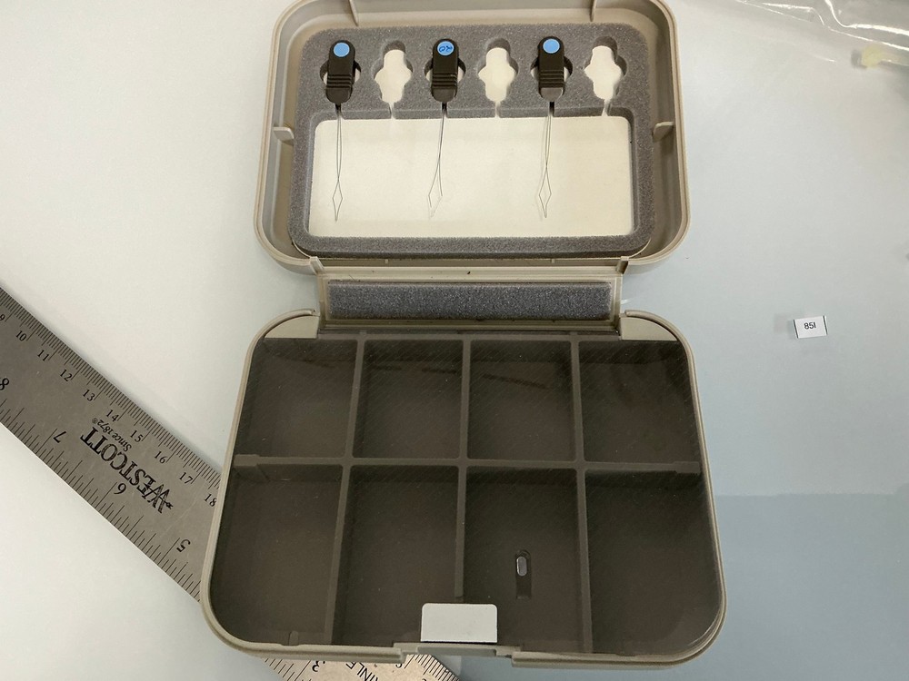 Vintage Orvis Fly Box 03