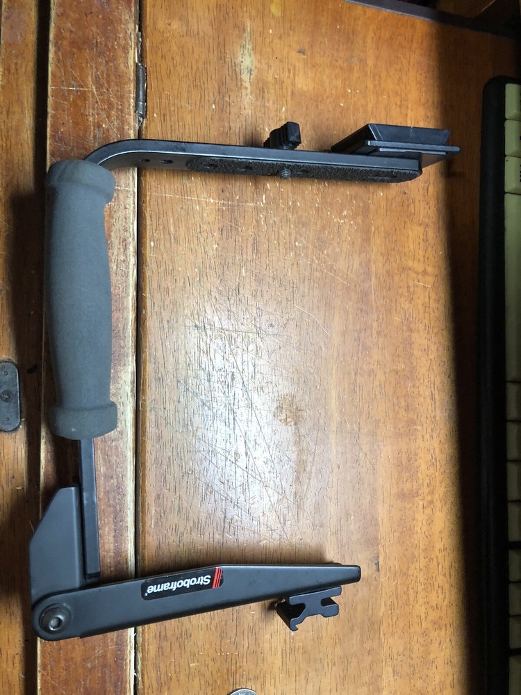 Stroboframe Flash Bracket