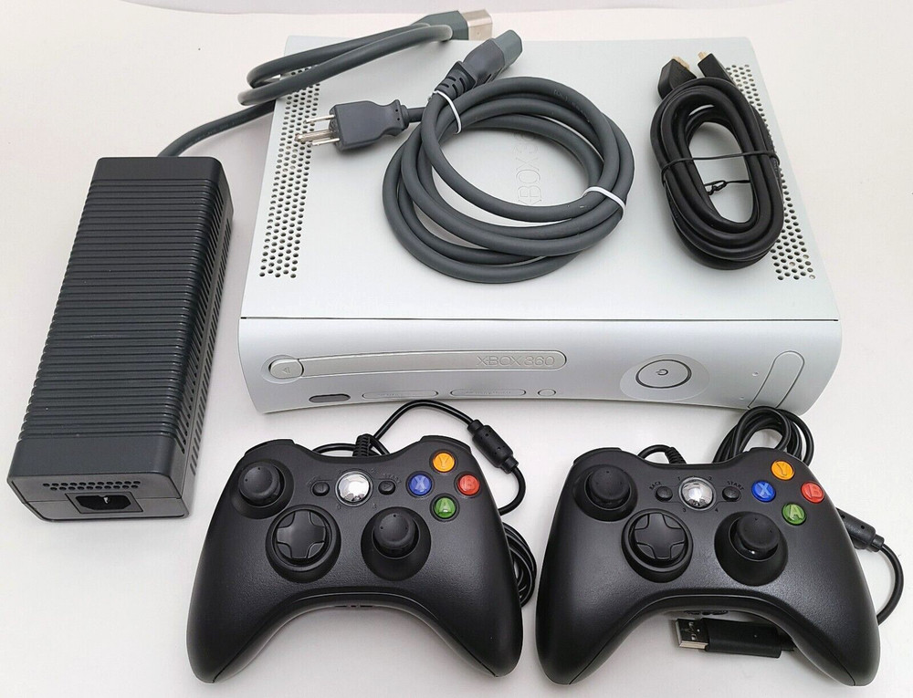 Microsoft XBox 360 Core White Video Game Console Gaming System 2 CONTROLLERS