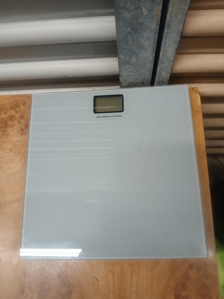 Digital Paper Thin Battery Powered Bathroom Scale