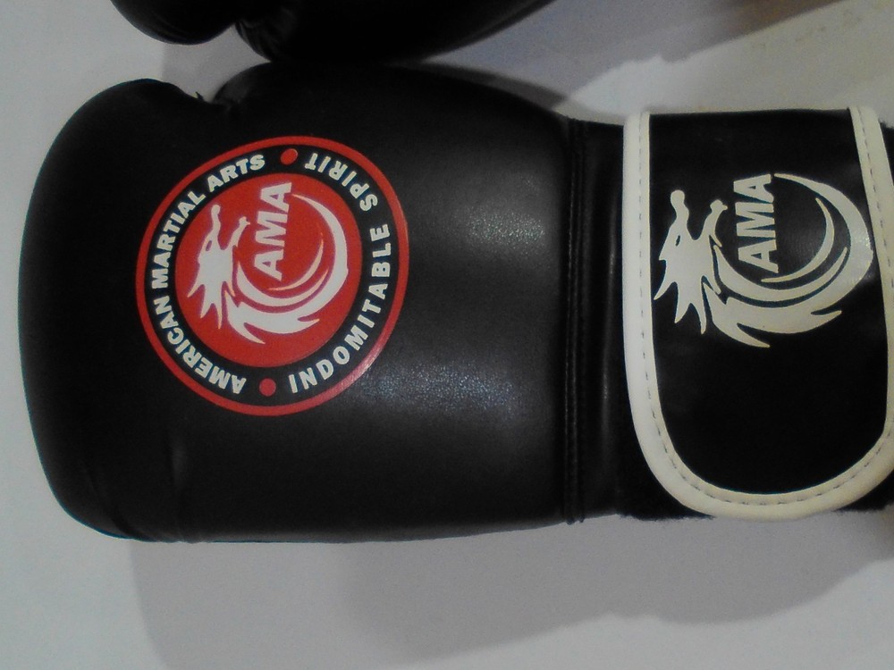 AMA Boxing Gloves - 12oz - Black