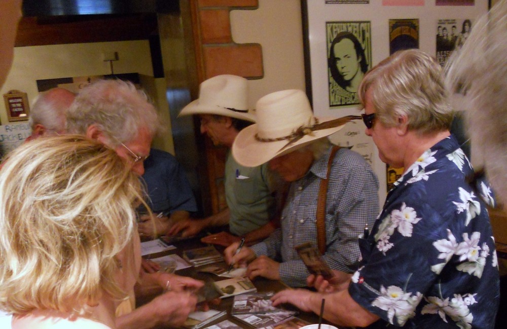 RAMBLIN JACK ELLIOTT signed autograph LP Proof COA