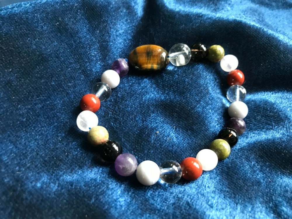 Unsigned Designer Handcrafted Artisan Tiger Eye Multi Stone Stretch Bracelet