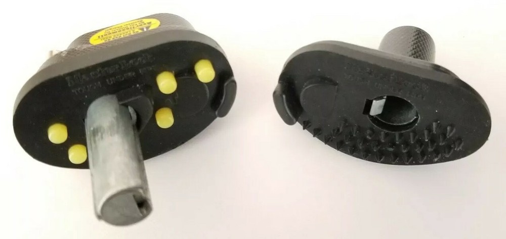 2 Master Lock 94DSPT 3-digit Combination Gun Locks