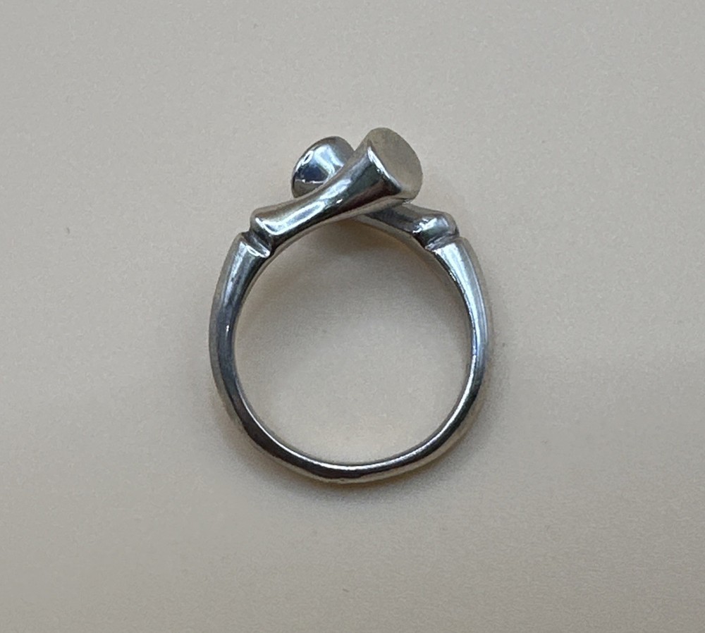 Elegant 925 Sterling Silver Bamboo-style Ring / Size 7 Adjustable ￼