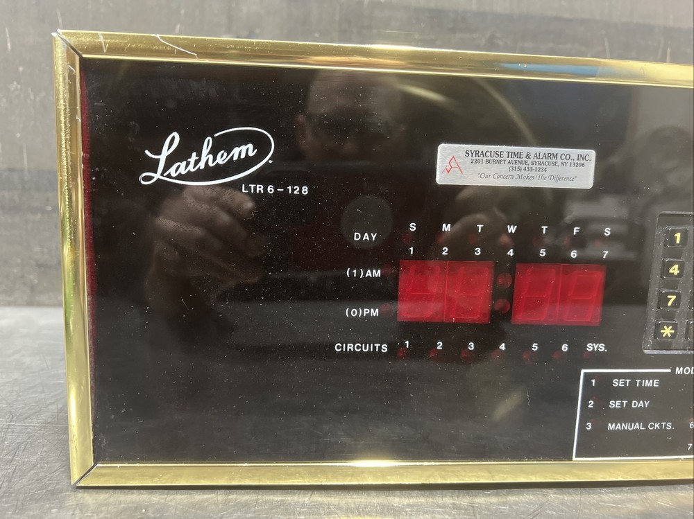 Lathem LTR6-128 Digital Master Clock Control Bell Ringer Time. Missing Key. Used