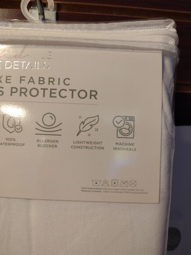 Home Details Deluxe Fabric Protector Full size