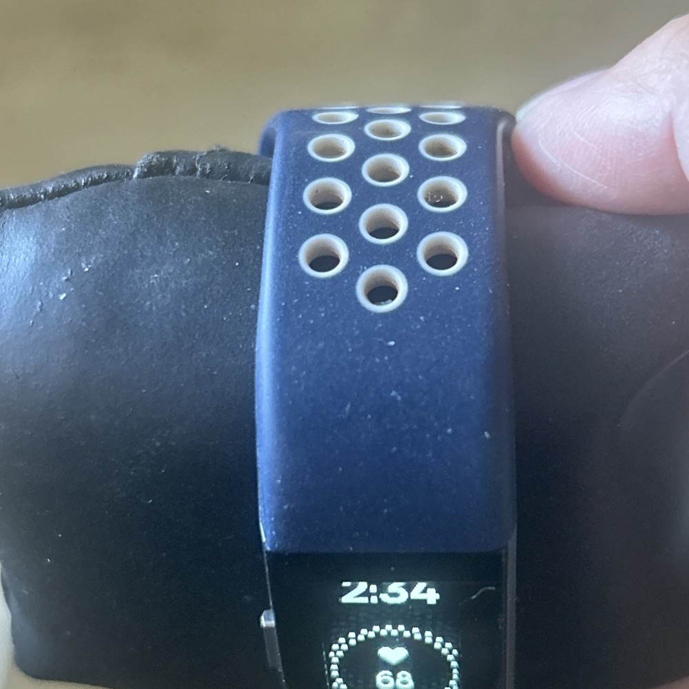 Fitbit Charge 2