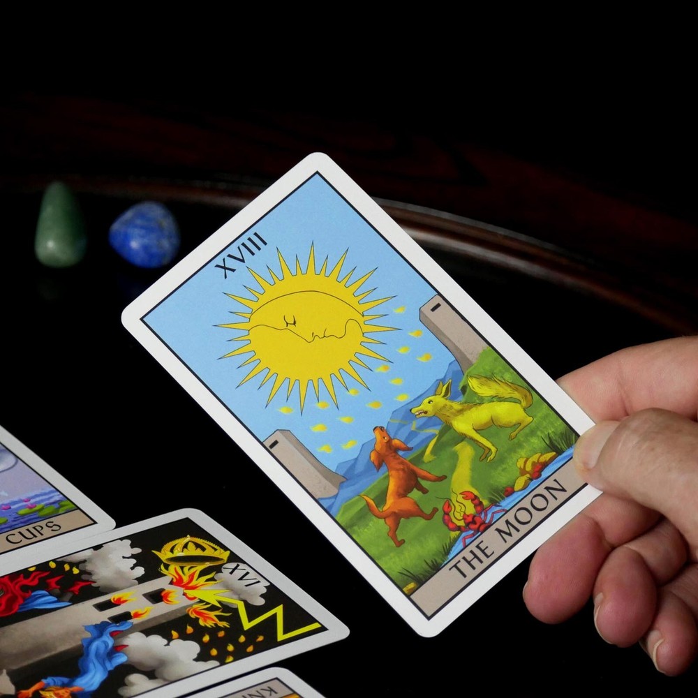 Lustrous Tarot Cards Deck With Guidebook By Da Brigh