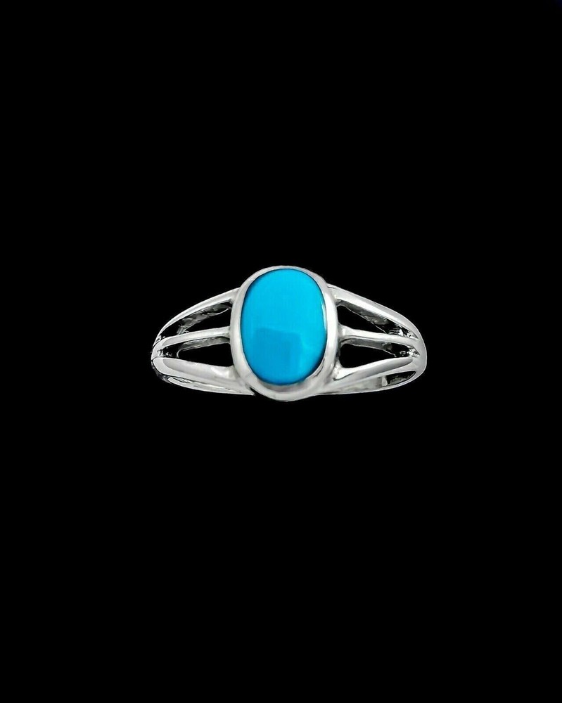 Oval Ring, Blue Resin, Size 7, Three Prong