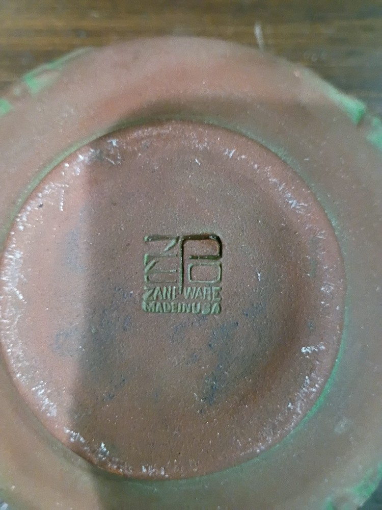 Zane Ware Pottery Hanging Planter