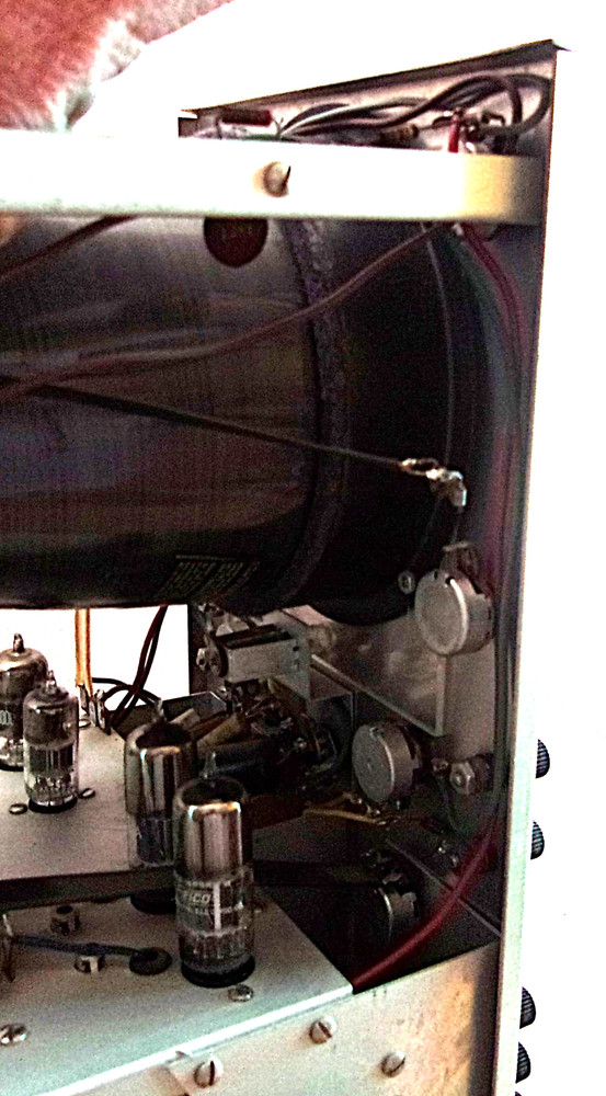 Vintage Eico 460 Oscilloscope Tested, Powers on, Needs V-Pos Control switch