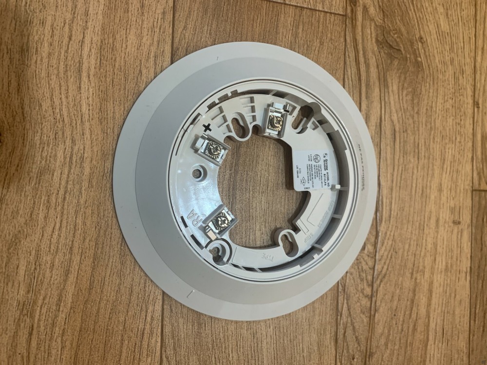 B210LPA SYSTEM SENSOR DETECTOR BASE