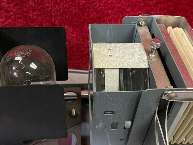 BESELER 2" x 2" Slide Projector Model C