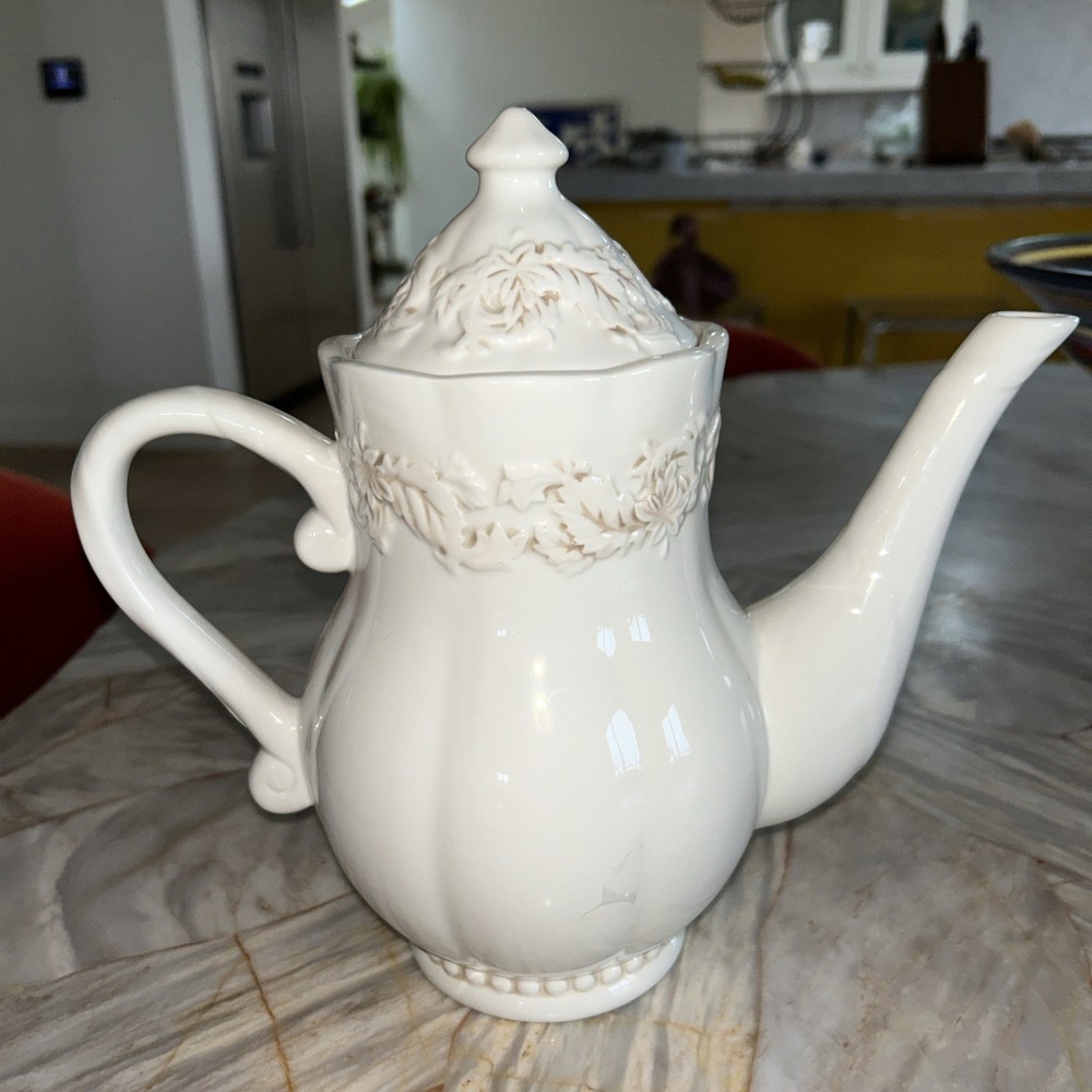 Roscher Pointsettia Cream Tea Pot