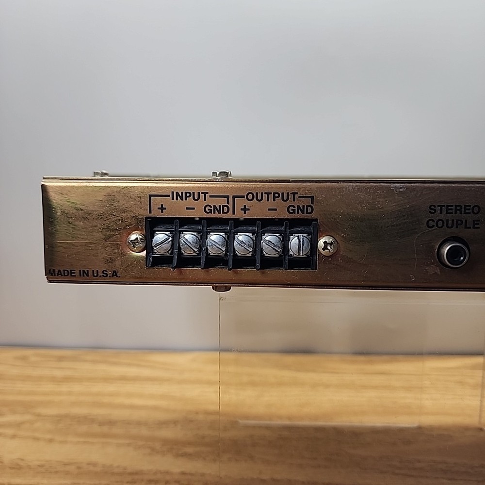 Inovonics 222 AM NRSC Broadcast Audio Processor