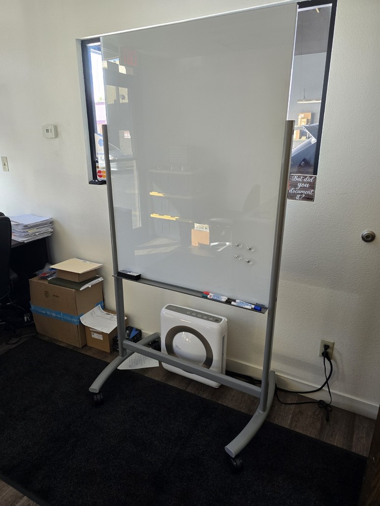 Global Industrial White Board