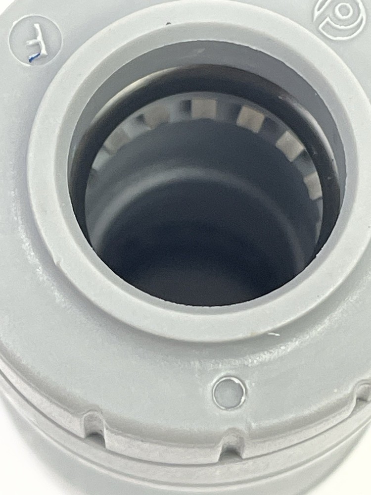 10 pcs Polypipe PolyPlumb Push-fit 15mm Straight Coupler Grey PB015