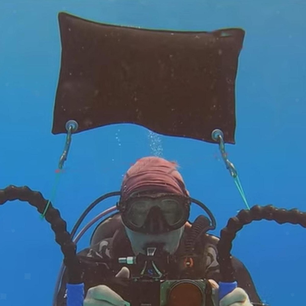 Buoyancy Compensation Air Bag Compact with Deflation Valve