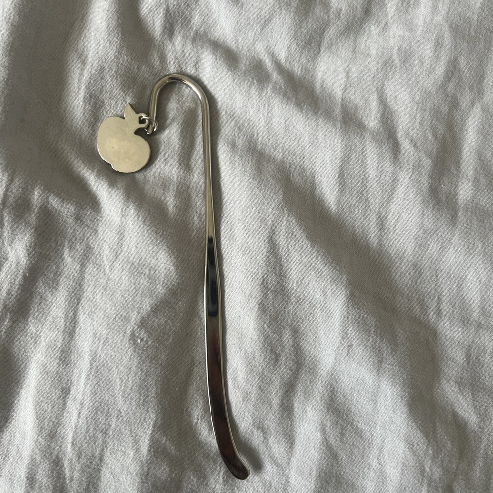 Teacher Silver Metal Bookmark "I Make a Difference" w/ Apple Charm