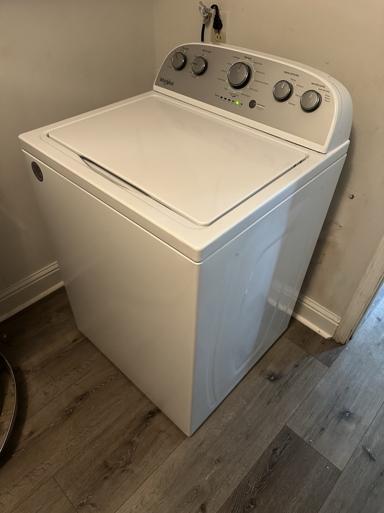 Whirlpool Washer and Dryer Set