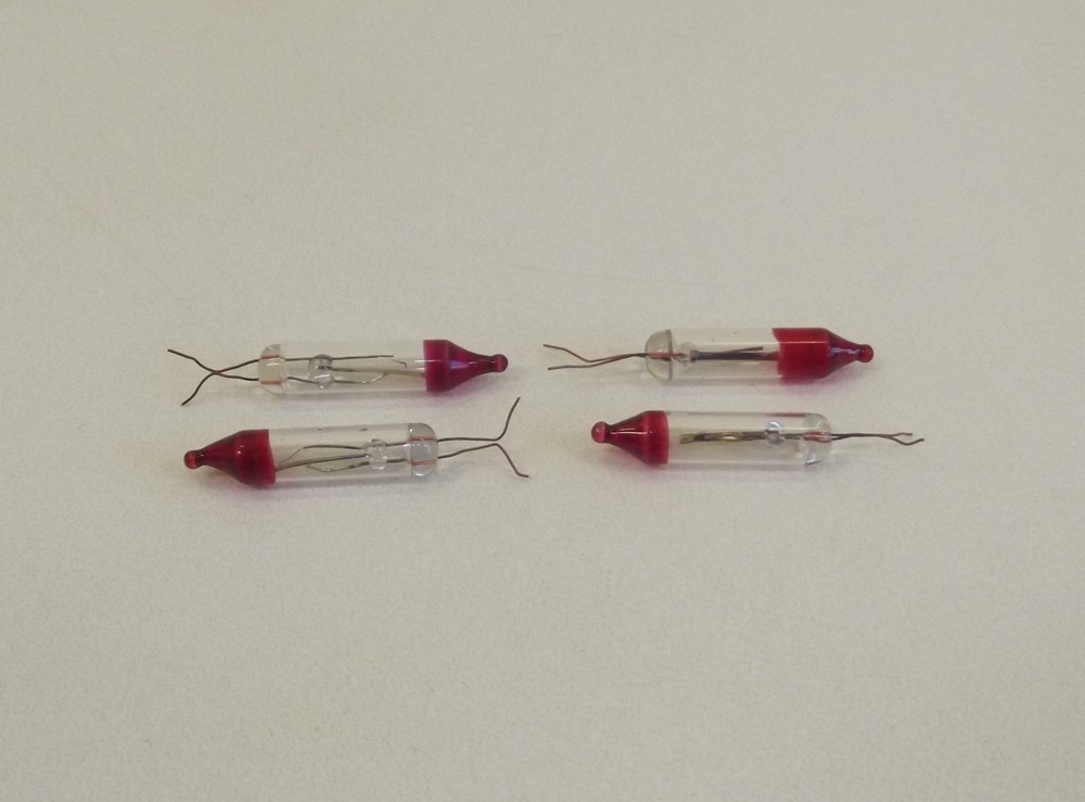4 BARE Mini Bulb Flashers Christmas Tree Lights Replacement Bulbs 2.5 V .425 FS