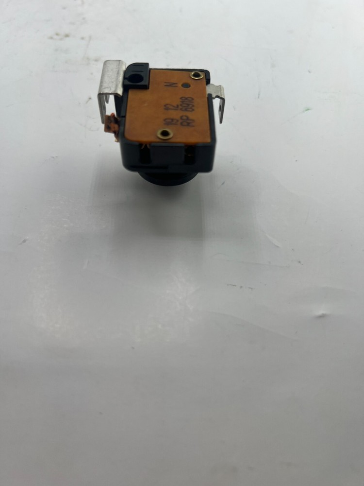 (QTY 1) Compela Black Relay, Start RP6918