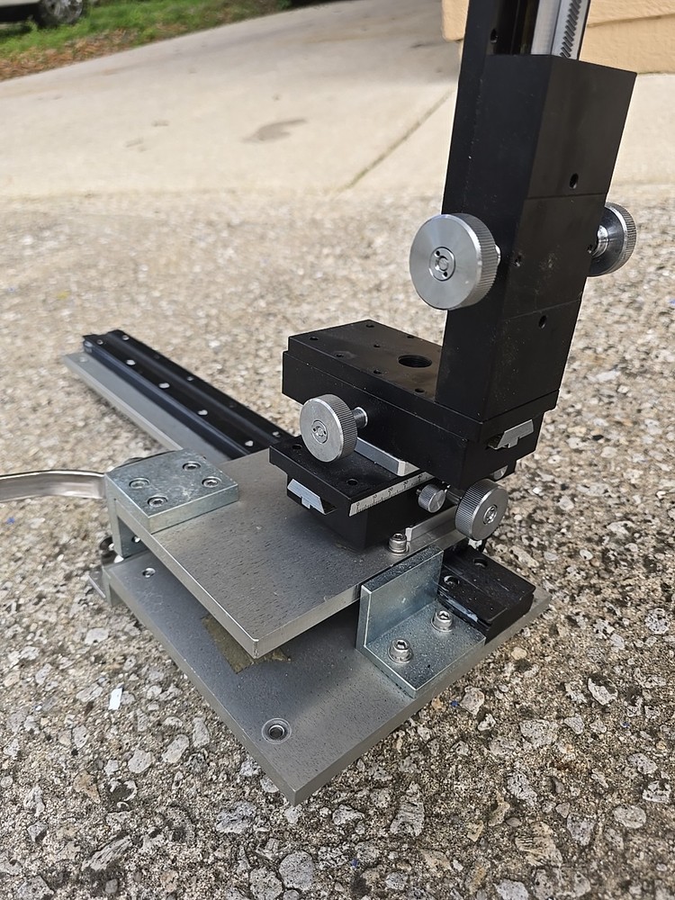 xy linear stage 3 Axis 100mm On Rail 1.5'