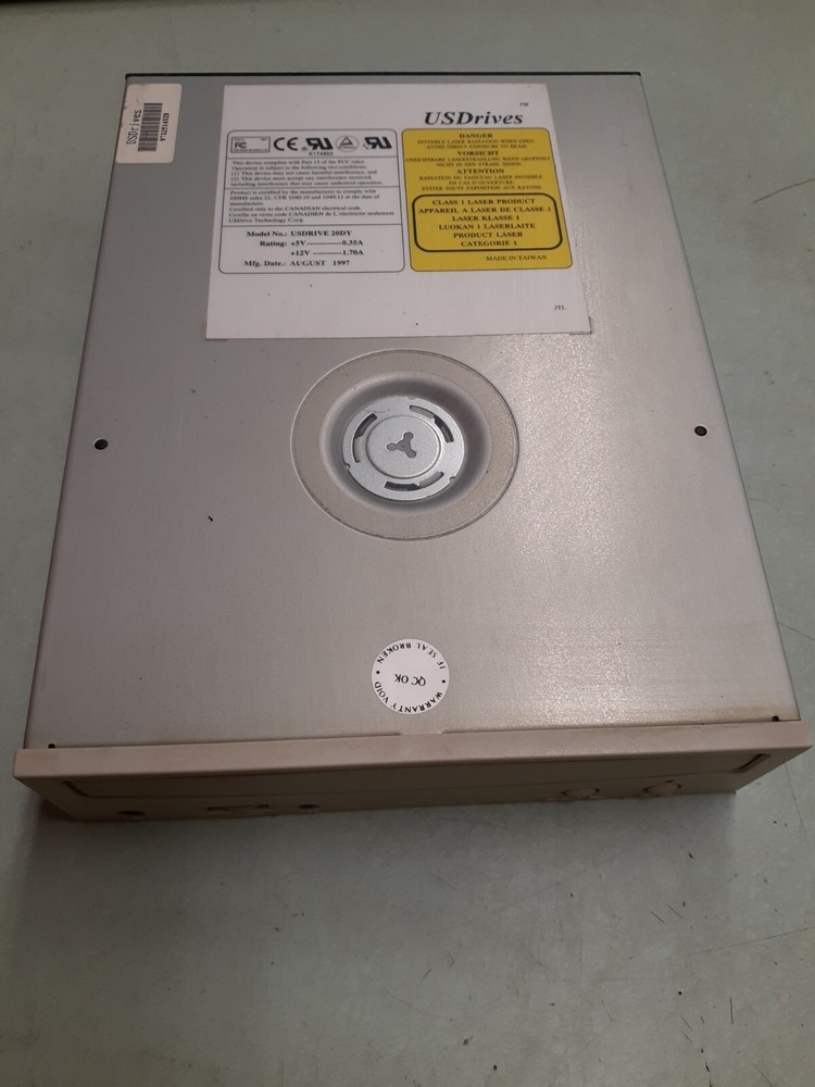 USDRIVE 20DY Desktop Drive - Beige Bezel