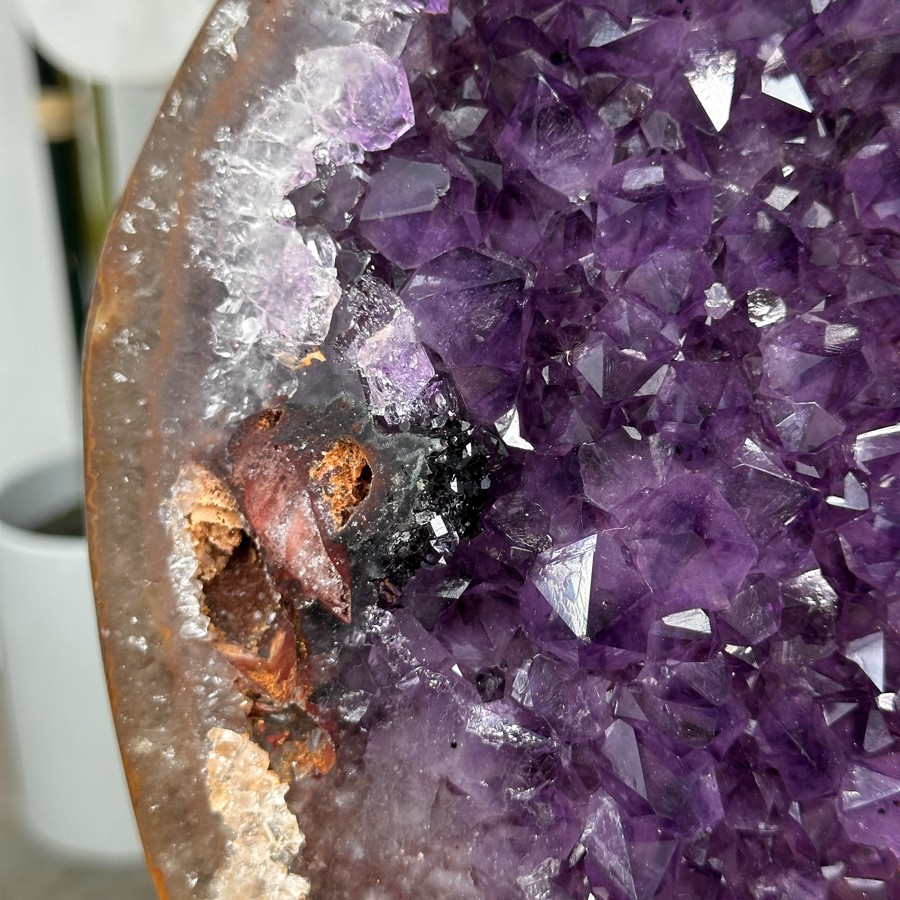 Natural Uruguayan Large Amethyst Geode. MWS2097
