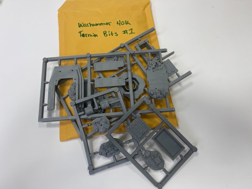 Warhammer 40K Terrain Bits No. 1