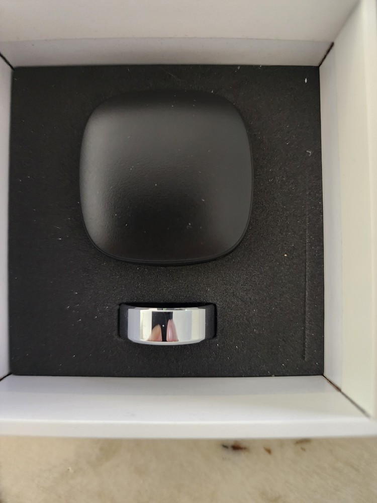 Smart Ring Fitness Tracker Size #9 w/ Charging Case USB-C Open Box