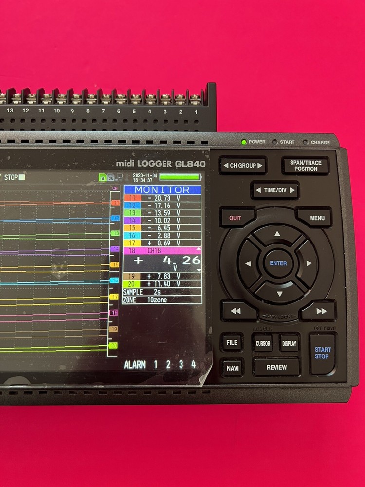 Graphtec midi logger GL840 With AC Adapter