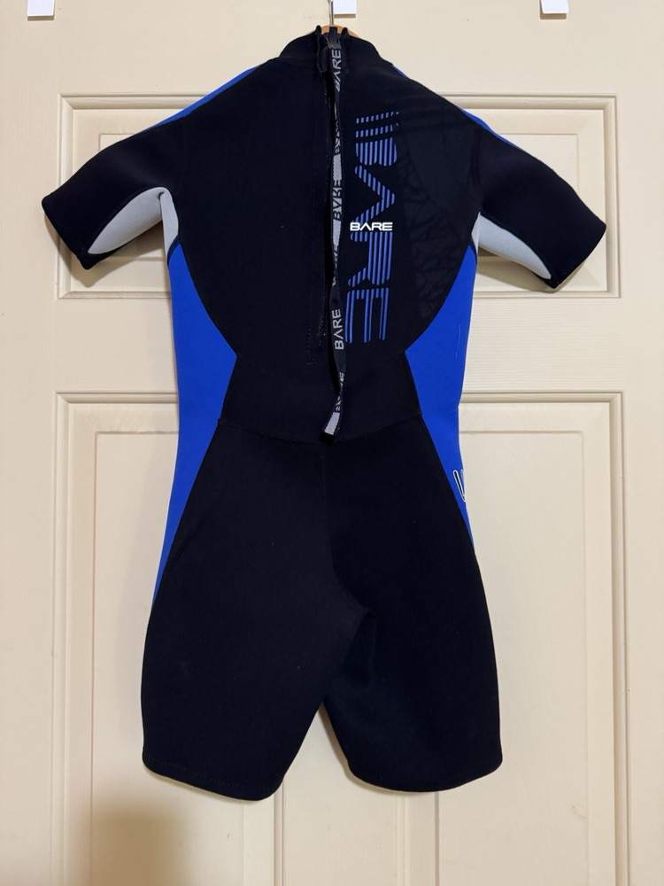 Bare 2mm Shorty Wet Suit Child Size medium