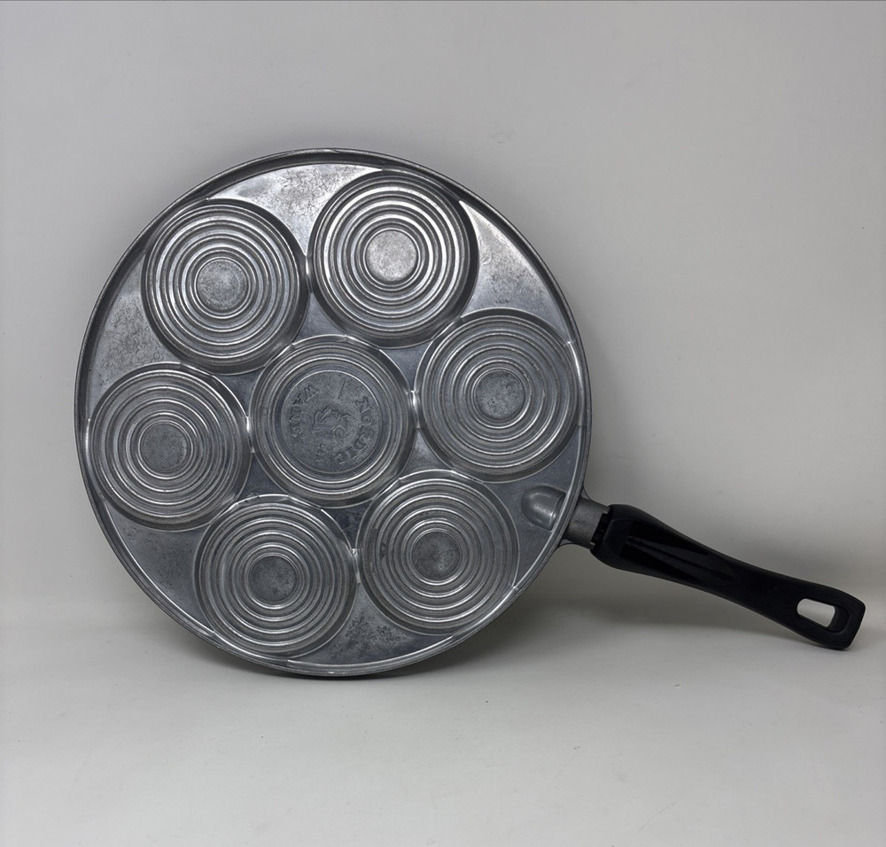 Nordic Ware Silver Dollar Pancake Pan #01940 HAS FLAWS ON SURFACE