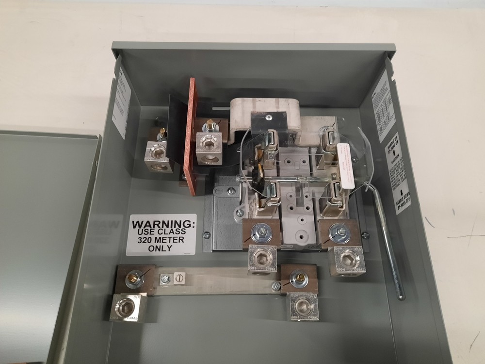 Eaton 1008435CH Meter Sockets